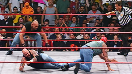 Goldberg vs. The Harris Brothers - Handicap Elimination Match: WCW Monday Nitro, Oct. 2, 2000