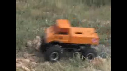 Xtreme Rc truck в действие