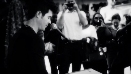 Robin Thicke - Exhale (shoop Shoop).mp4
