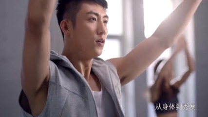 Johnny Huang Jingyu 171220 Pantene