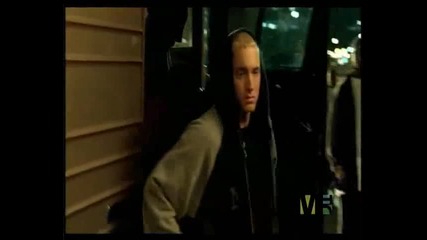 eminem - lose yourself hq /lyrics/ 