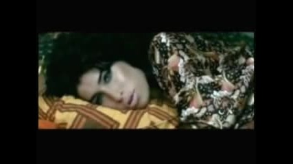 Amy Winehouse Vs Duffy - Rehab Vs Mercy