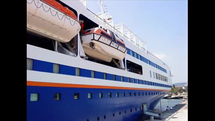 Круизни кораби във Варна - юли 2009