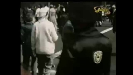 House Of pain - Jump Around Music Video 