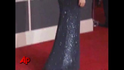 Lady Gaga, Rihanna Are Grammy s Top Fashionistas 