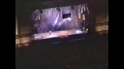 Майкъл Джексън - Букурещ 1992 година. - част от концерта - Beat It Live 