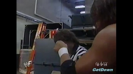 Triple H vs. Mankind (boiler Room Brawl Match) - Wwf Smackdown 23.09.1999