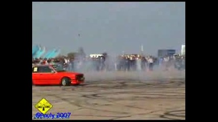 Ekstrak Ft. Know1 - Hard Drivers