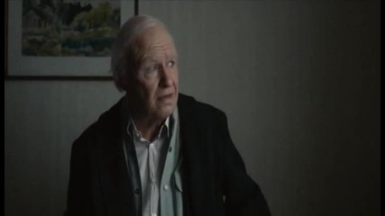 Стогодишният старец, който скочи през прозореца и изчезна (2013)