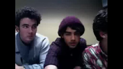 Jonas Brothers Live Chat - 2009 - (part 2)