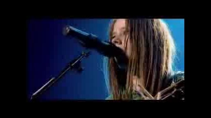 Avril Lavigne - Tomorrow(live)