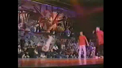 Break Dancing (six Air Twista)