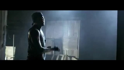 Превод ! Chris Brown Matrix 12 Strands official music video