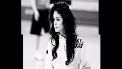 Vanessa H . || Sos