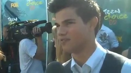 Taylor Lautner интервю [ Teen Choice Awards 2009 ]