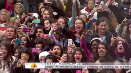 One Direction - Kiss You - Live on The Today Show - November 13, 2012 (hd)