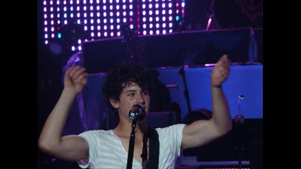 Nick Jonas Muscles This video is Hot