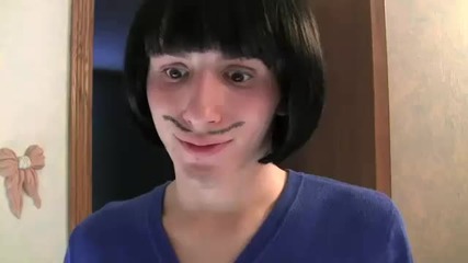 Смях ! Fred is Left Alone With Claudio