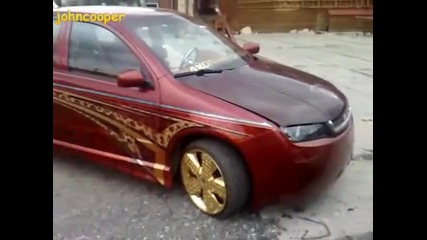 Каква кола само трябва да се види