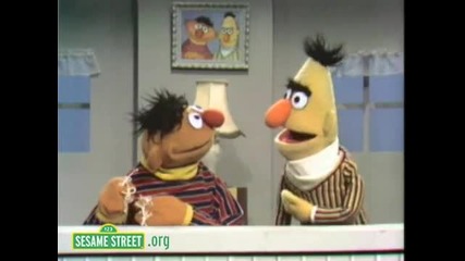 Sesame Street Ernie Tries To Remember 