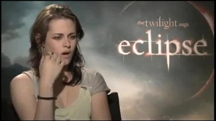 Kristen Stewart Interview with On The Red Carpet 