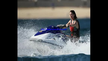 Katy Perry Having Fun In Mexico.mpg