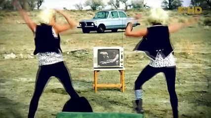 Green Day - Last Of The American Girls ( H D ) 2010 