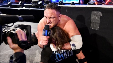 Samoa Joe again crosses the line while attacking AJ Styles: SmackDown LIVE, Aug. 21, 2018