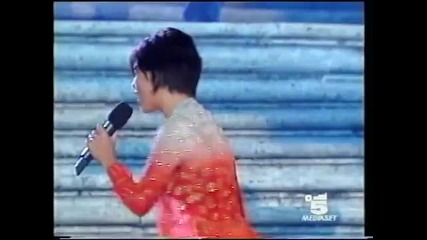 Natalie Imbruglia - Wishing I Was There (live in Italy) 