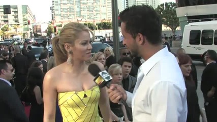 Shakira - 2009 Red Carpet Interview (american Music Awards) 