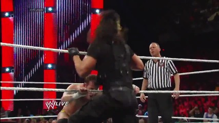 Cm Punk vs. Seth Rollins- Raw, Dec. 30, 2013