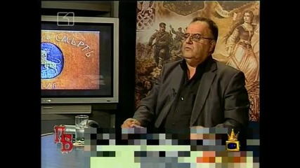 Деси Слава се преоблича