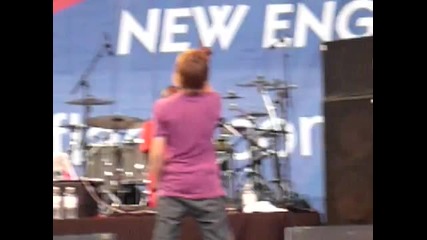 На Живо - justin bieber performing One Time live