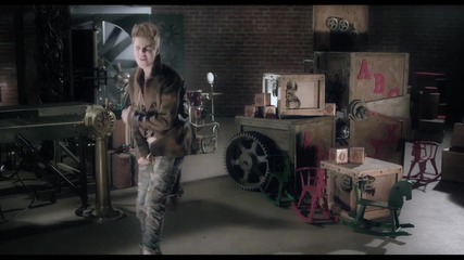 Justin Bieber - Santa Claus Is Coming To Town