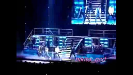 New Kids On The Block ft Nicole - Grown Man [ Live ]