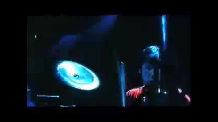 Linkin Park - Given Up (official Video)