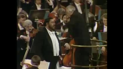Pavarotti - Una Furtiva Lagrima - Lelisir damore, Donizetti 