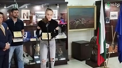 Наградиха европейската шампионка по бадминтон Калояна Налбантова