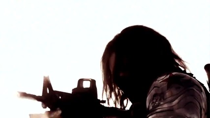 Великите персонажи Зимният Войник и Черната Вдовица от филма Завръщането на Първия Отмъстител (2014)