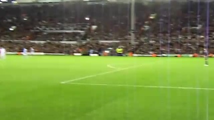 Steven Gerrard song in match Liverpool - Napoli (4 11 2010) 