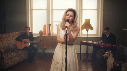 Marina and the Diamonds - Starring Role ( Acoustic )