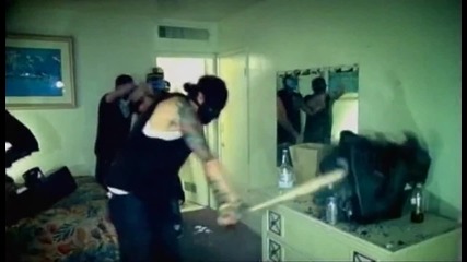 Hollywood Undead - Undead