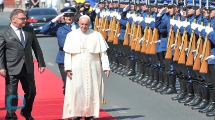 Angry Republicans Lash Out at Pope Francis