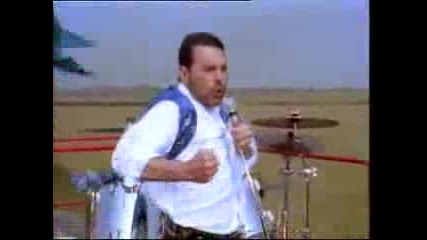 Queen - Breaktru.wmv