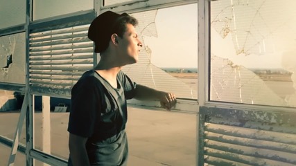 Xristos P. - H Kardia Mou Antimilaei - Official Music Video - H D