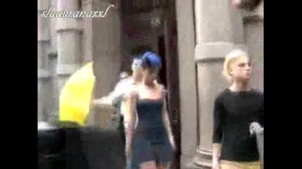 Rihanna Paparazzi
