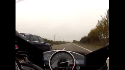C63 Amg vs Yamaha R1