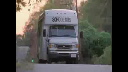 Trailer Road Trip Beer Pong (2009)