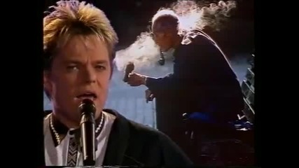 Moti Special - In Love Ee Stand (1989)