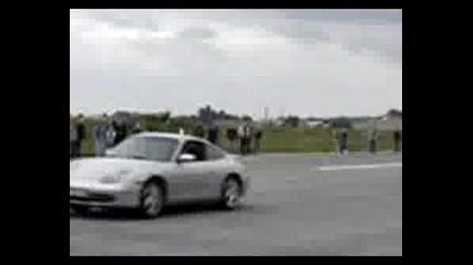 Uno Turbo Vs Ferrari Vs Porche